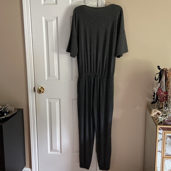 Zenana Dark Gray Short Sleeve Scoop Neck Tall Jumpsuit - Picture 3 of 5